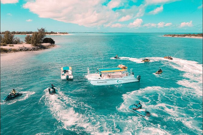Jet Skiing Around La Famille Ship and Smaller Pristine Cays - Customer Reviews and Ratings