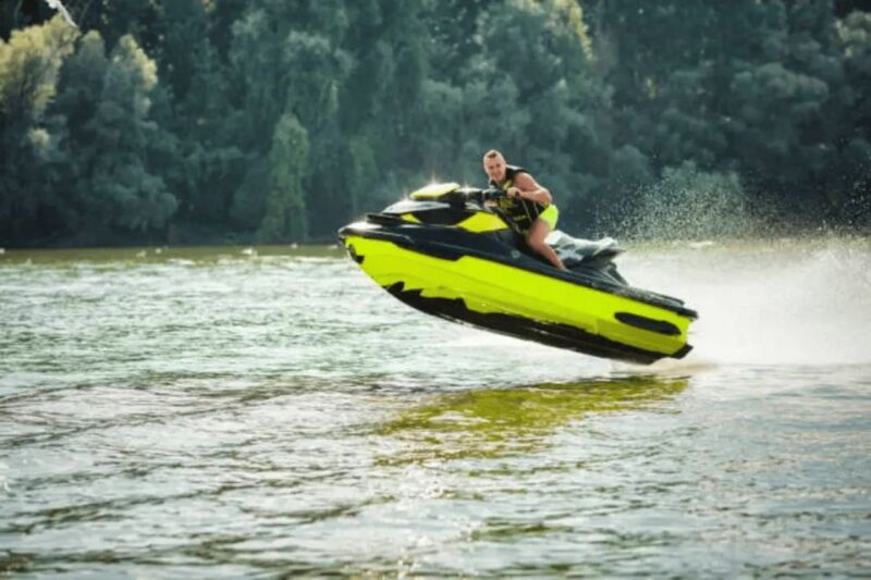 Jet Skiing in Unawatuna - Experience Highlights