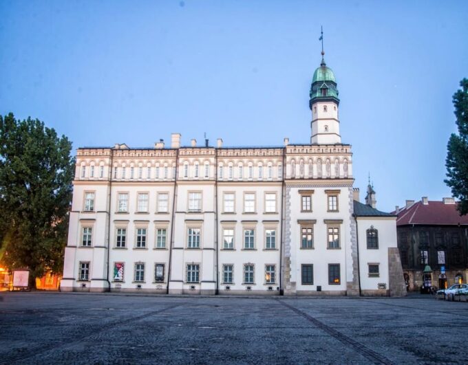 Jewish District Kazimierz Guided Tour - Language Options
