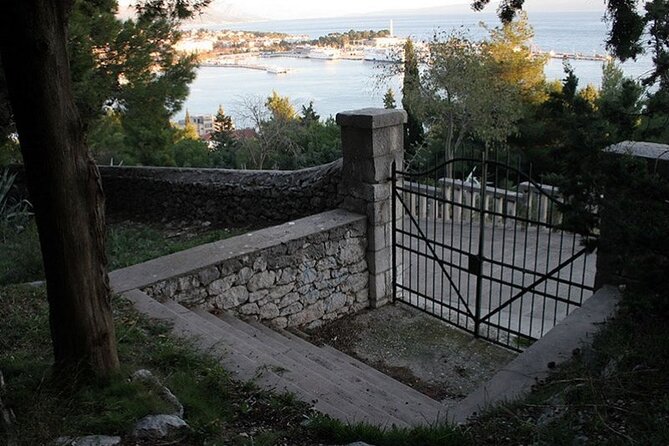 Jewish Heritage & Diocletians Palace Private Split Tour - Jewish Ghetto and Cemetery