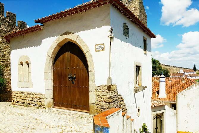 Jewish Heritage Private Tour: Óbidos and Tomar From Lisbon 9H - Explore Medieval Óbidos