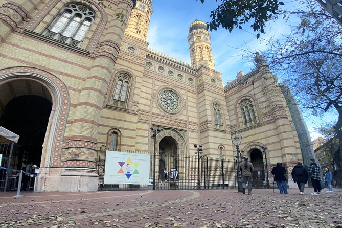 Jewish Heritage Tour on Escooter Inc Synagogue and Shoes Memorial - Meeting Point and Pickup Details