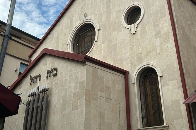 Jewish Heritage Walking Tour With Kosher Wine Tasting - Booking Details