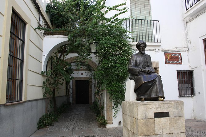 Jewish Quarter and Alcazar of the Christian Monarchs - Negative Traveler Reviews