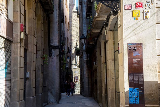 Jewish Quarter of Barcelona Private Tour With Hotel Pick-Up - Recommendations and Considerations