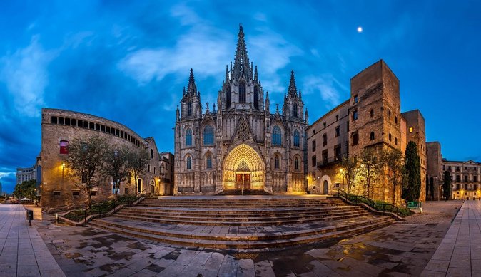 Jewish Quarter of Barcelona Private Tour With Hotel Pick-Up - Additional Tips for the Tour