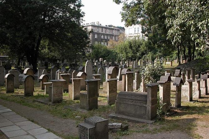 Jewish Quarter, Oskar Schindlers Sites and Kraków Under Nazi Occupation - Positive Tour Reviews and Ratings