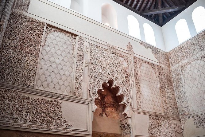 Jewish Quartier & Alcazar From Cordoba Official Tour - Guided Walking Tour Experience