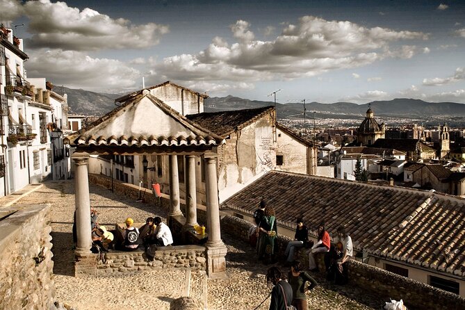Jewish Tour in Granada - Meeting Information
