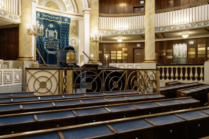 Jewish Vienna: City Synagogue Guided Tour - What to Bring and Restrictions