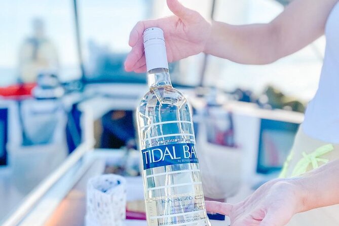 JFarwell Afternoon Wine & Cheese Yacht Sail - Exploring the Influence of the Sea