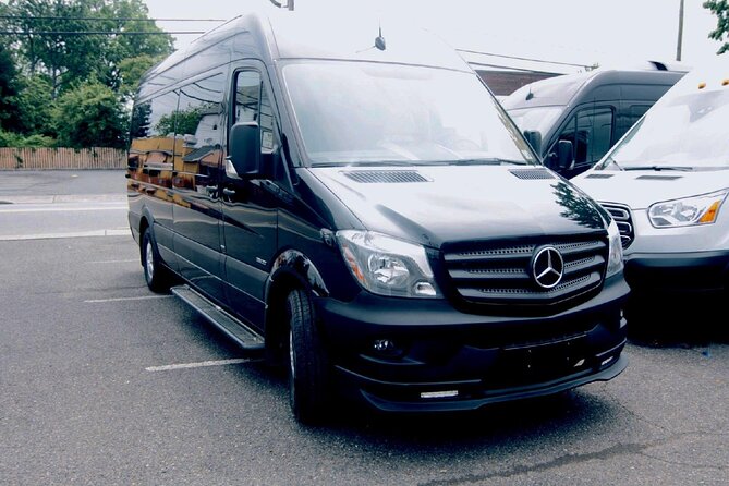 JFK Airport To Manhattan Stretch Limo | Luxury SUV | Sprinter Van - Accessibility Options