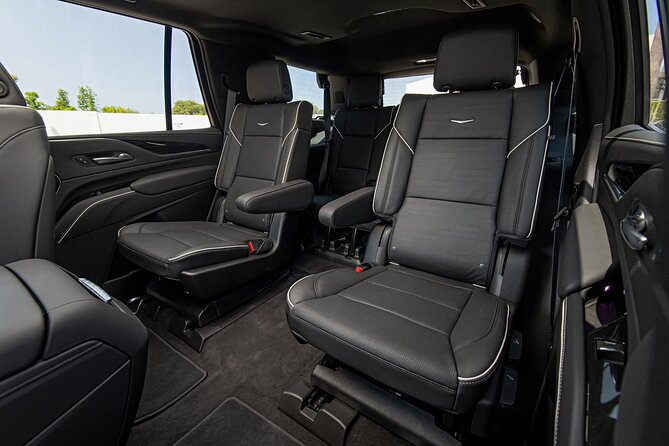 JFK Airport To Manhattan Stretch Limo | Luxury SUV | Sprinter Van - Arrival and Destination