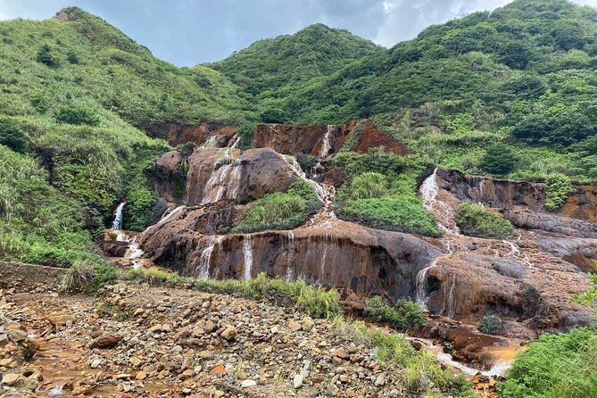 Jiufen Night Tour From Taipei - Discovering Gold Museum