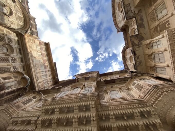 Jodhpur: Mehrangarh Fort and Blue City Private Guided Tour - Step Into Toorji Ka Jhalra