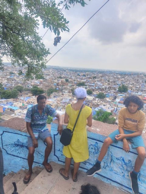 Jodhpur Trip With Stay, Guide, Blue City Walk With Meals - Jaswant Thada and Umaid Bhawan Palace