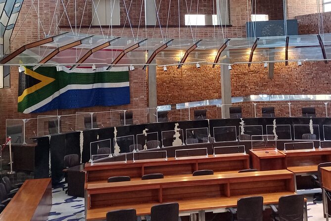 Johannesburg Apartheid Museum and Soweto - Exploring the Apartheid Museum