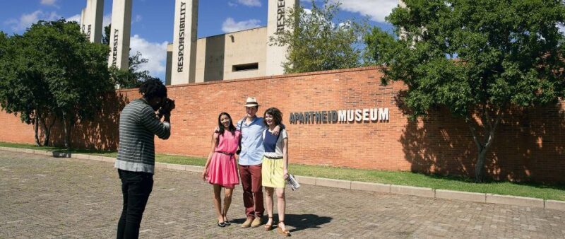 Johannesburg: Customizable Private Day Tour With Guide - Booking and Cancellation Policy