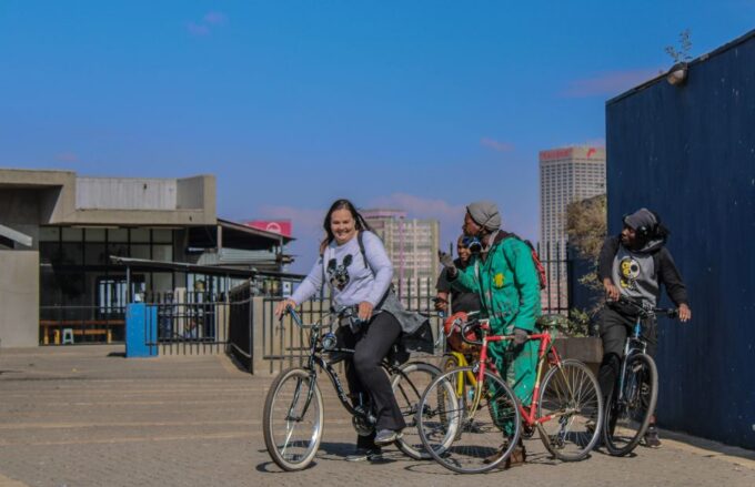 Johannesburg: Guided Bike Tour of the City - Meeting Point and Accessibility