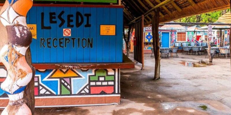 Johannesburg: Lesedi Cultural Village Evening Tour - Key Points