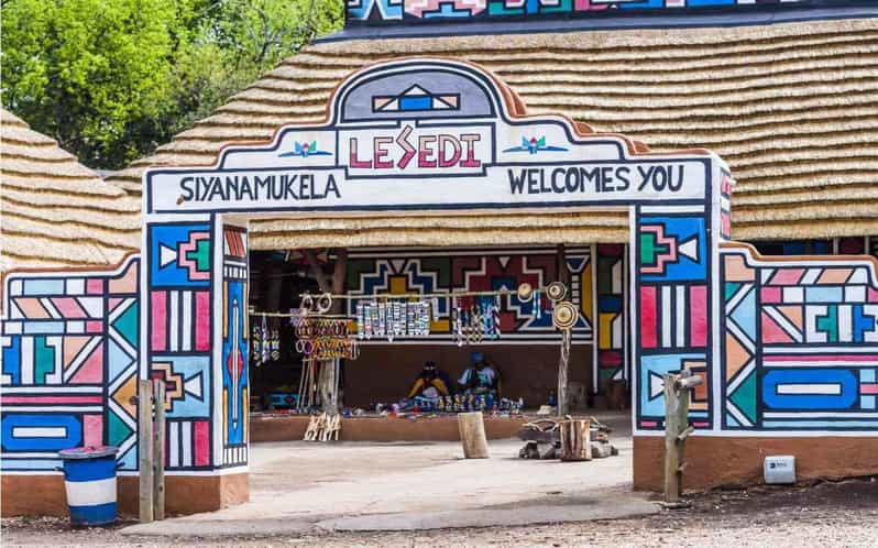 Johannesburg: Lesedi Cultural Village Evening Tour - Cultural Experience