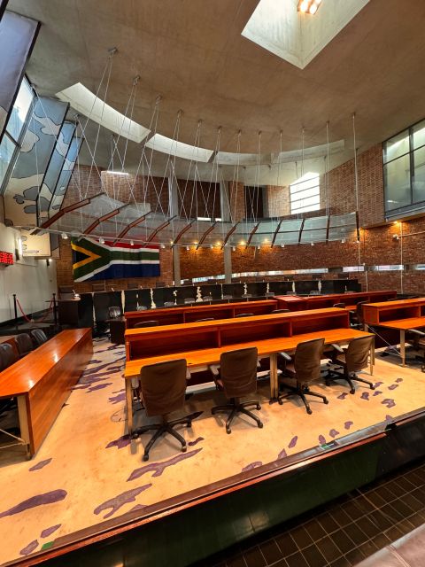 Johannesburg: Private Cultural Full Day Tour - Lunch at Sakhumzi Restaurant
