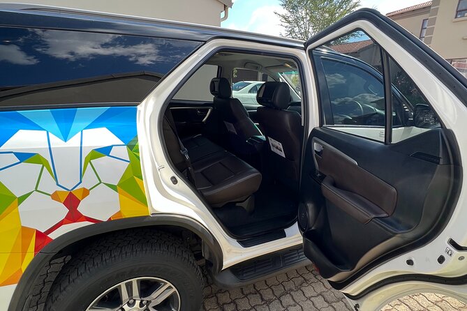 Johannesburg: Private Transfers From Airport to Hotel/Game Lodge - Transportation Details