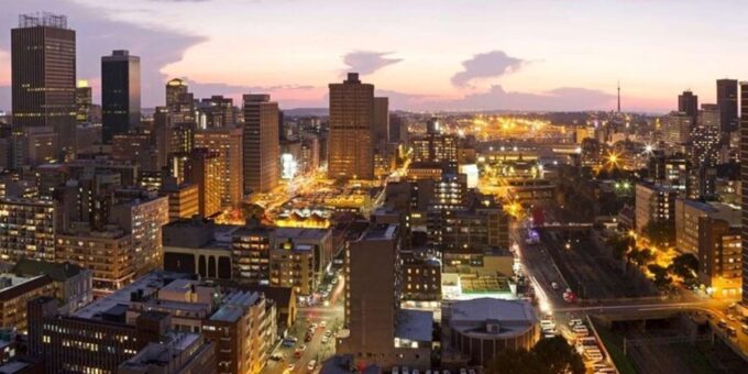 Johannesburg: Walking Custom Tour With a Local Guide - Booking and Cancellation Policy