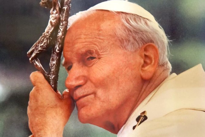 John Paul II Private Tour - Enhancing Knowledge