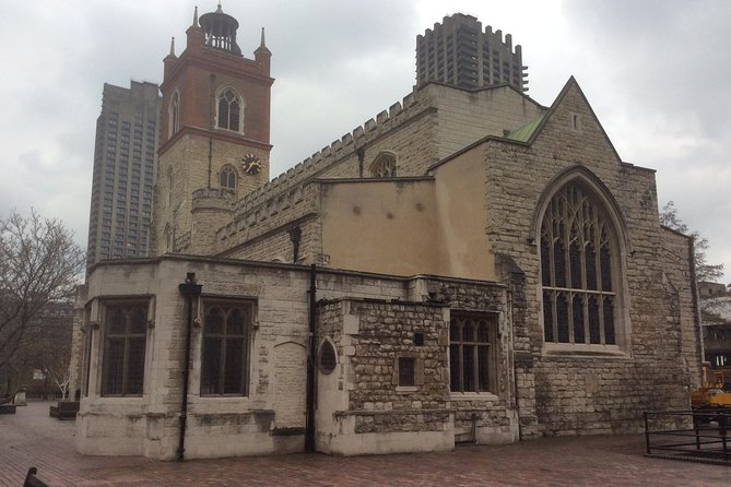 John Wesley Methodist Private Walking Tour Of London - Accessibility and Safety Considerations