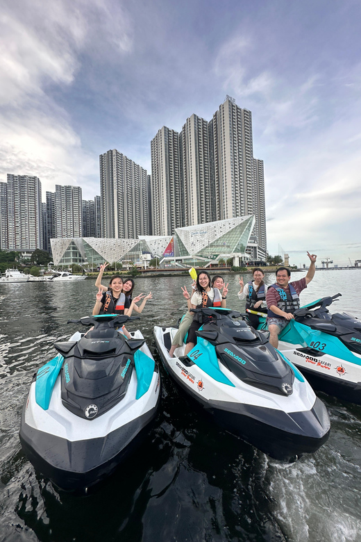 Johor Bahru : Seadoo JetSki 60mins Self Ride Tour(Double) - Participant Requirements