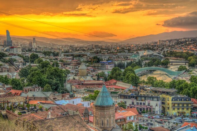 Join in Group Tour-Transfer From Yerevan to Tbilisi or Vice Versa - Yerevan to Tbilisi Route