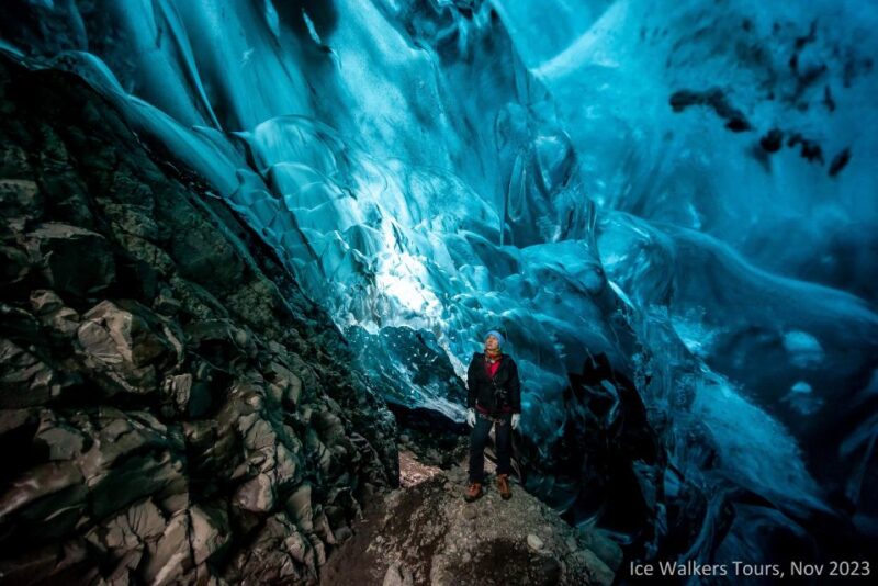 Jökulsárlón: Glacier Hike to a Remote Ice Cave - Customer Reviews Summary