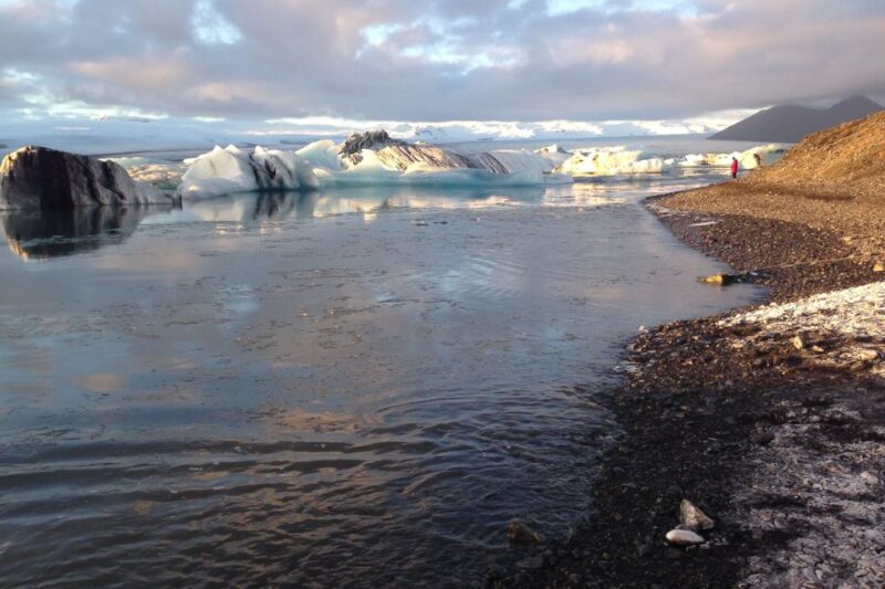 Jökulsárlón Glacier Lagoon & Boat Tour From Reykjavik - Important Information