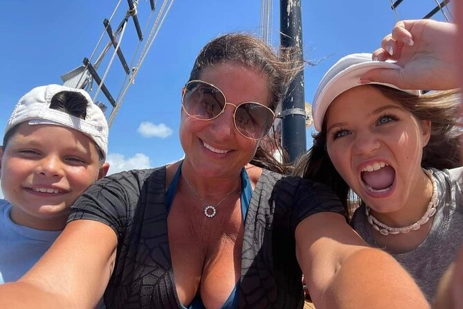 Jolly Pirate Sunset Grub and Grog Dinner Sail in Aruba - Health and Safety Considerations