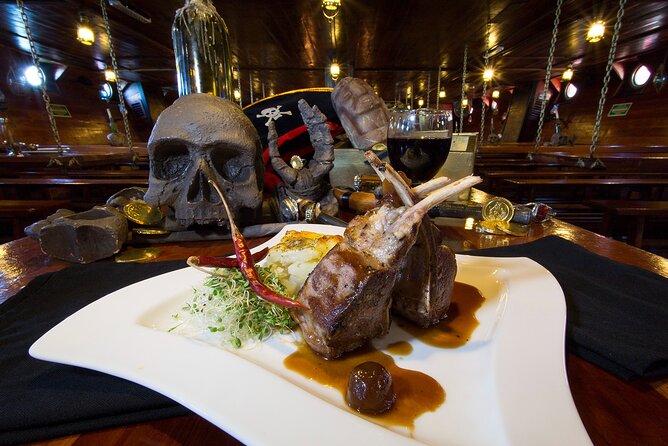 Jolly Roger Pirate Show and Dinner in Cancun - Family-Friendly Experience