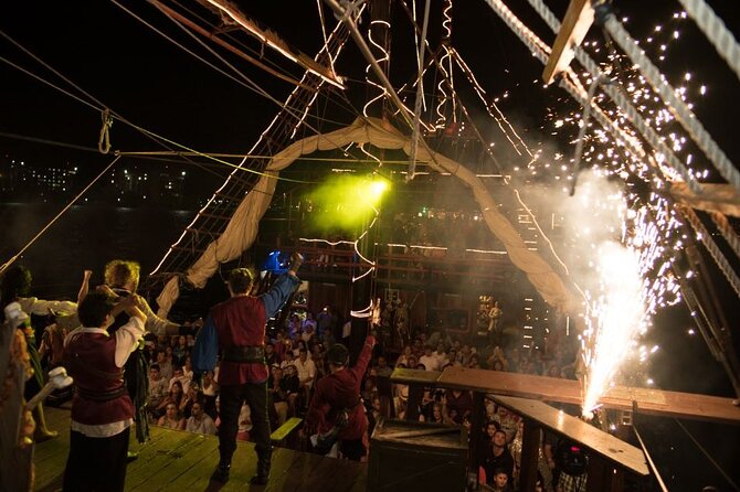 Jolly Roger Pirate Show and Dinner in Cancun - Glowing Customer Reviews