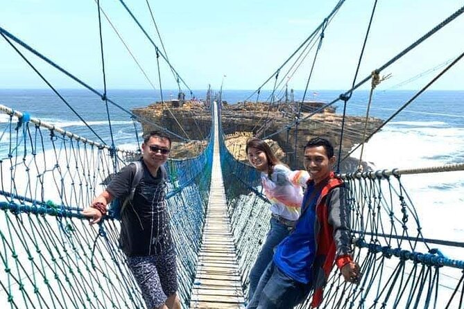 Jomblang Cave and Pindul Cave Day Trip - Experiencing Pindul Cave