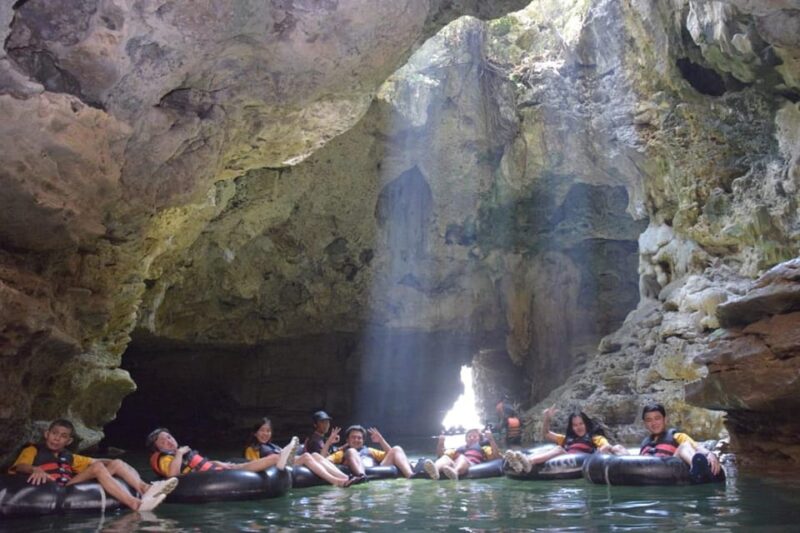 Jomblang Cave With Cave Pindul River Tubing One Day Tour - Participant Guidelines