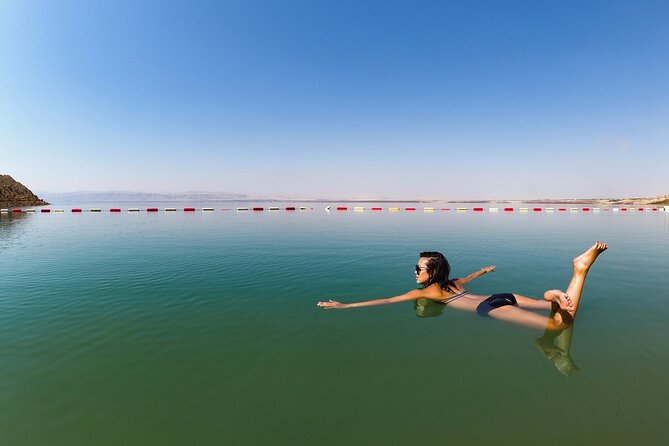 Jordans Gems: Tour From Amman to Karak Castle & Dead Sea - Savoring Jordanian Cuisine