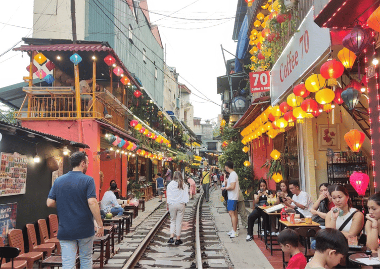 Journey to Explore Hanoi Foods With Train Street Visit - Inclusions