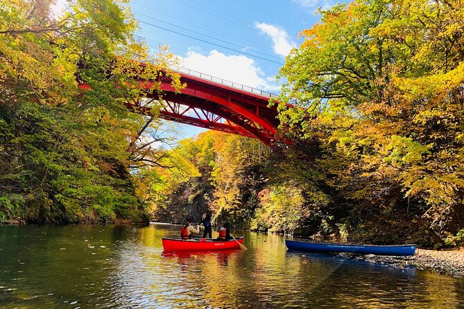 Jozankei Autumn Leaves Day Tour by Private Car - Exploring Jozankeis Autumn Splendor