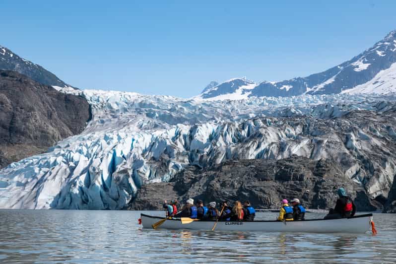Juneau: Mendenhall Glacier Lake Canoe Day Trip and Hike - Highlight of the Experience