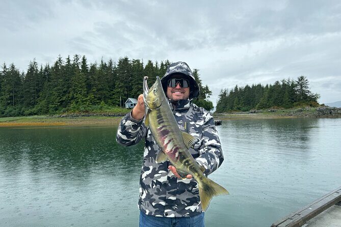 Juneau Shore Fishing Shuttle and Gear - A Closer Look at the Experience