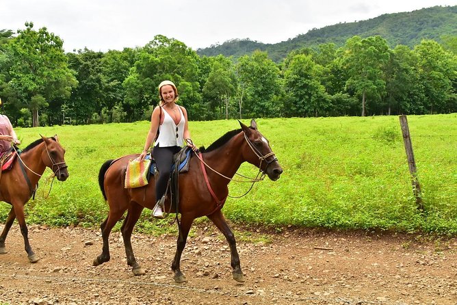 Jungle Horseback Riding + Chocolate Experience - Horseback Riding Adventure