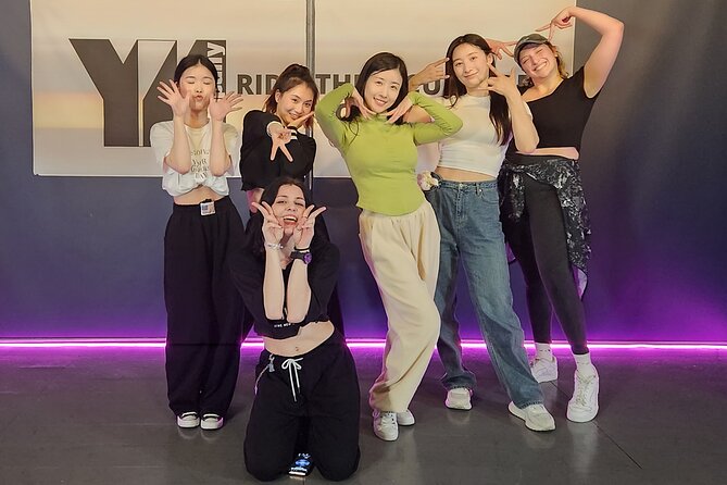 K-Pop Dance Class in Seoul (Incl. Video Shooting & Editing) - Preparing for the Class