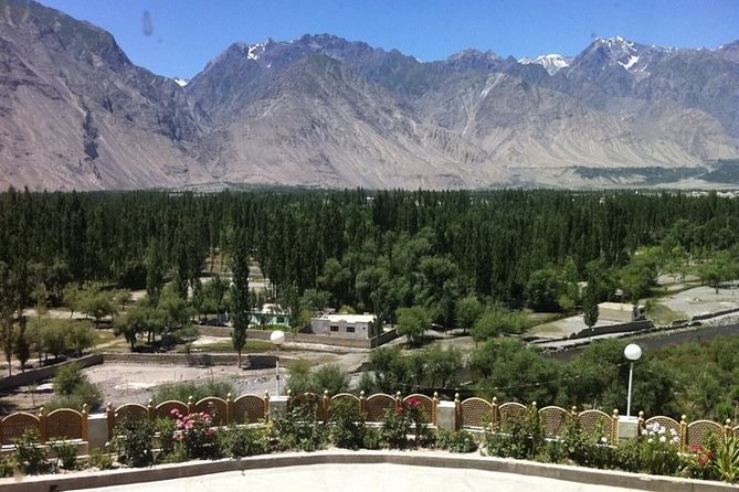 K2 And Gondogoro La Trek - Accommodation and Meals