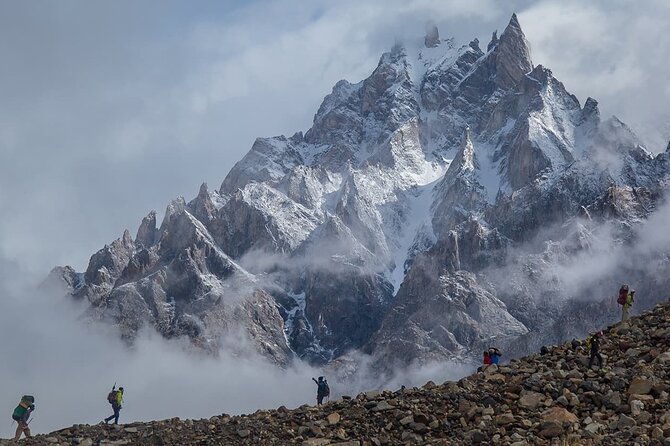 K2 Basecamp Trek 20 Days in Karakoram Pakistan - Meals and Accommodations