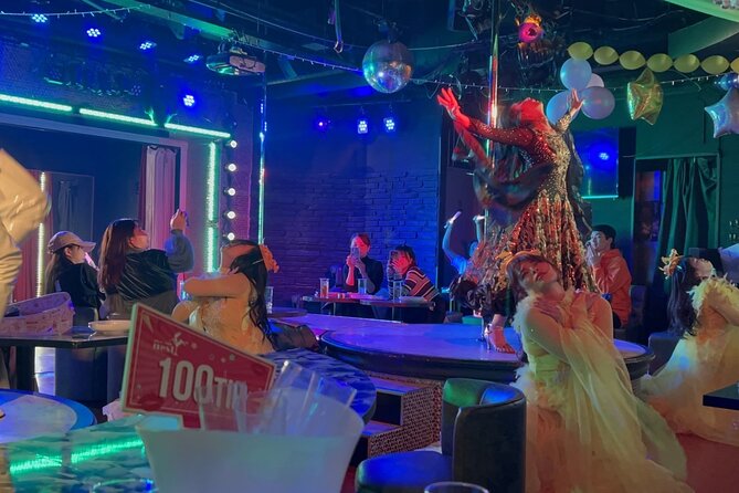 Kabukicho Bar Hopping and Grab a Bite Tour - Tour Highlights