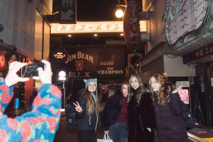 Kabukicho Tour: Local Guide and Translator! - Additional Information